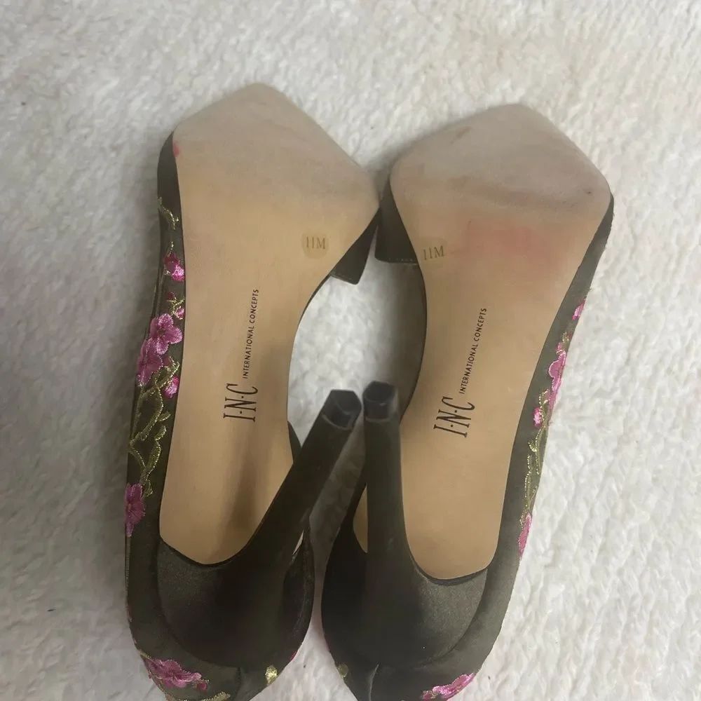 INC International Concepts Olive Floral Embroidered Heels - Picture 9 of 12